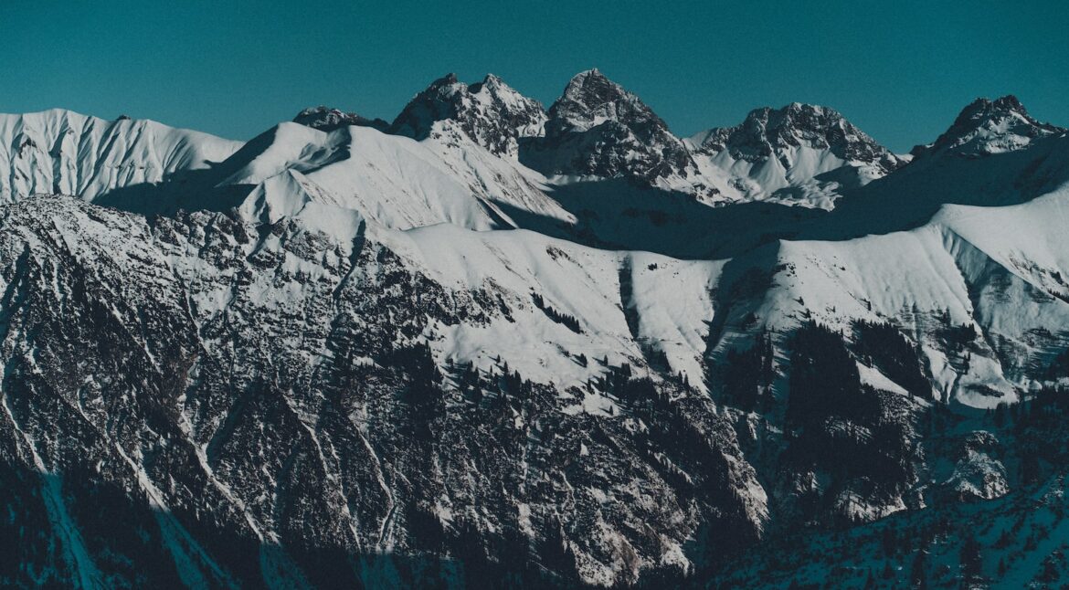 How Powder Coating Helps EV Busbars With Vibration