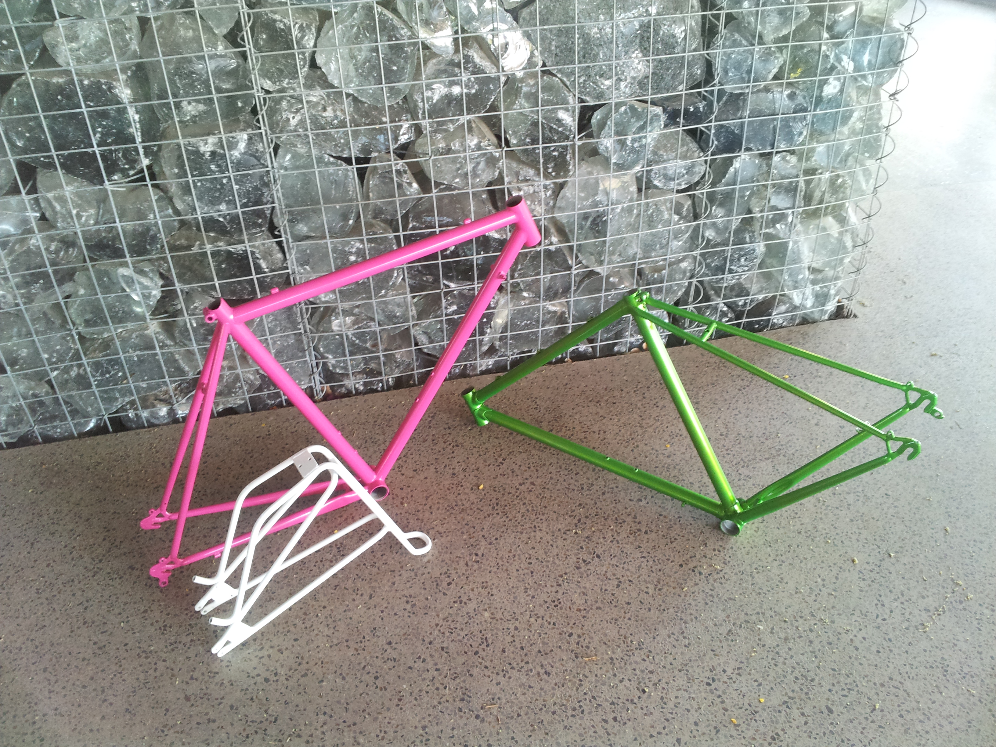 Importance of powder coating for EV busbars